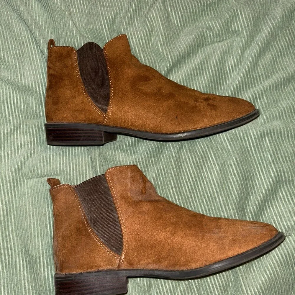Booties - Picture 2 of 5